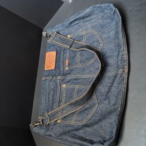 Lee Women's Upcycled Blue Denim Jeans Crossbody Bag.